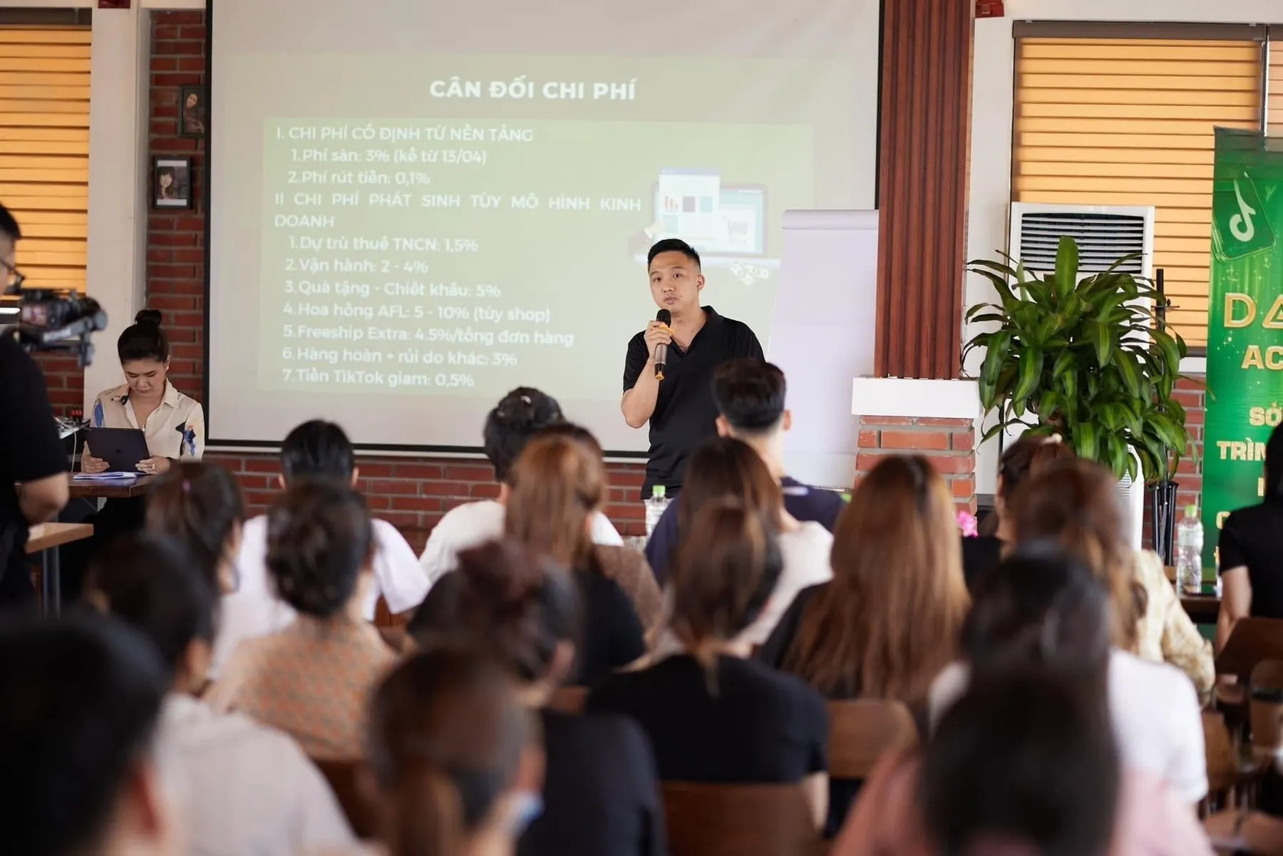 TikTok Ads training in Nam Dinh